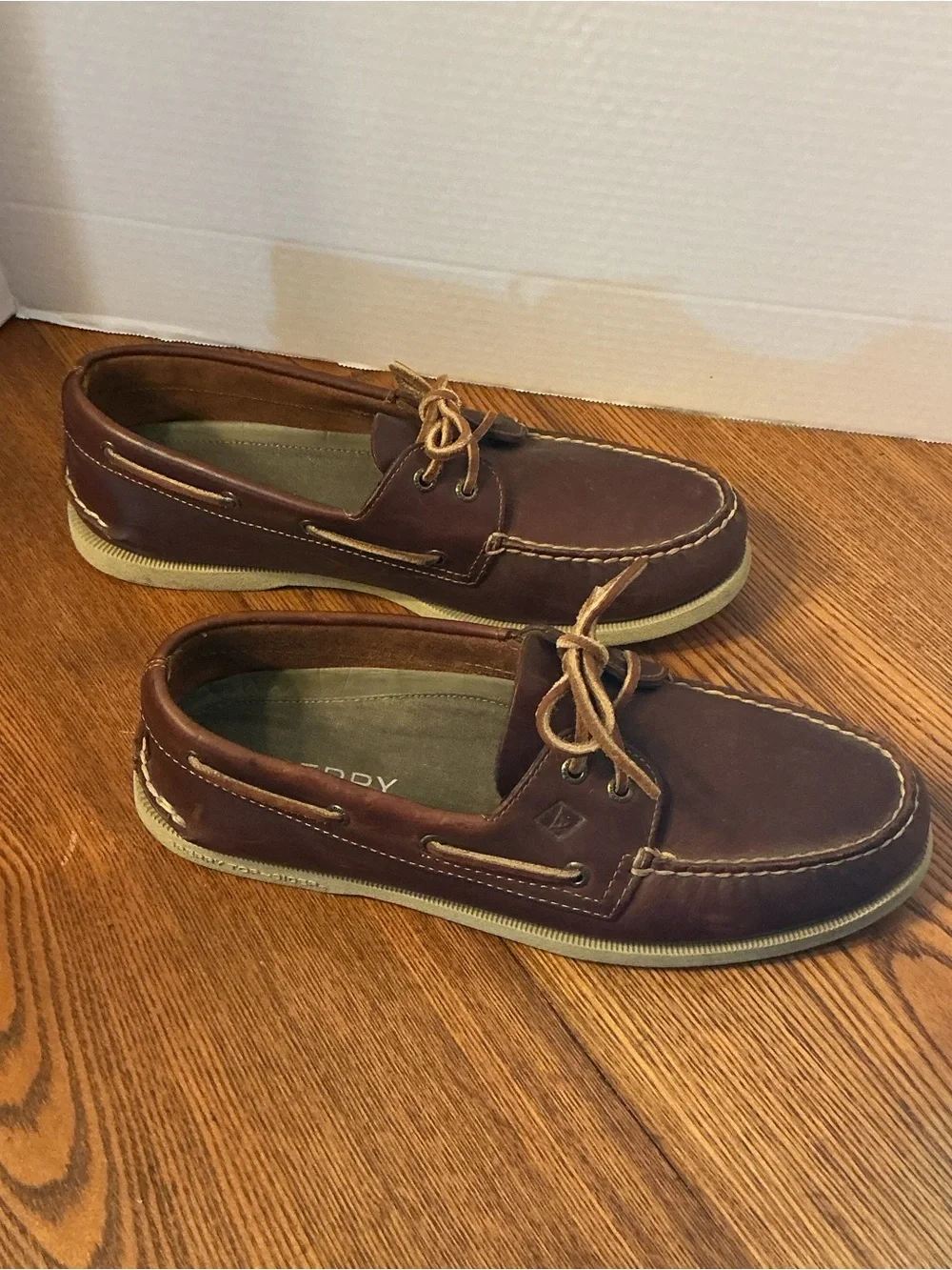 Sperry Top-Sider Brown Leather Authentic 2-Eye Boat Shoe. Size 11 (see size pic)